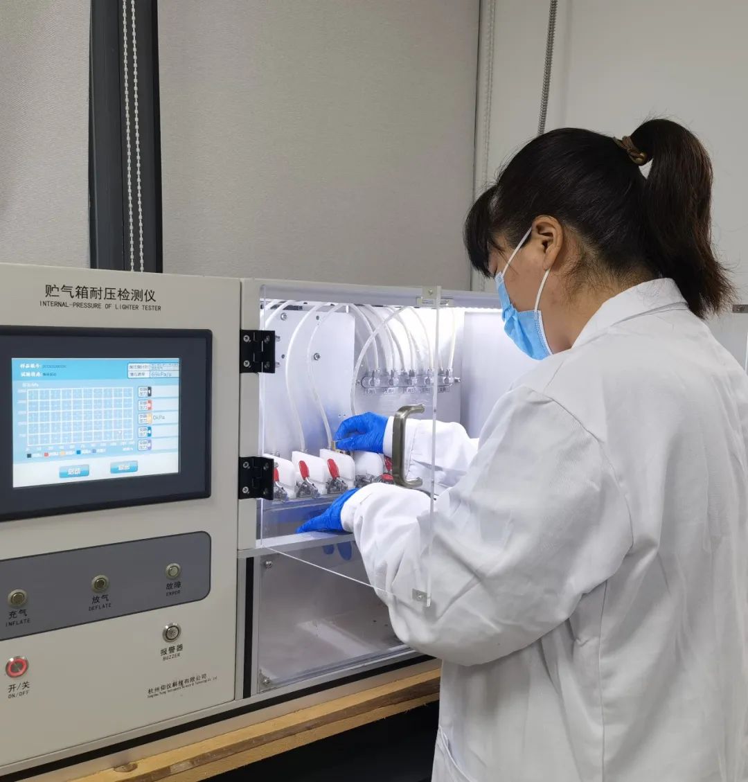 <a href='http://www.nybtm.com' title='危險(xiǎn)品貨運(yùn)' >危險(xiǎn)品貨運(yùn)</a>